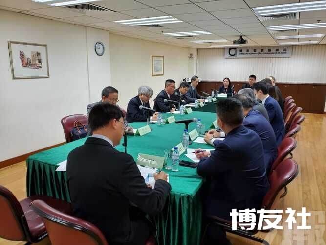 澳门博企配合上班不作选举宣传
澳门博企配合上班不作选举宣传