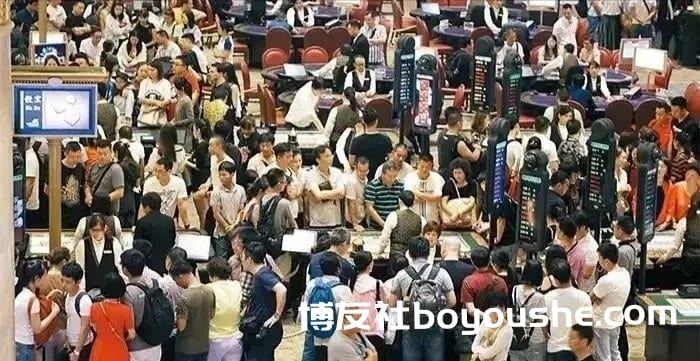 最具破坏力的“叠码仔”,卷走澳门博彩业13亿美金
最具破坏力的“叠码仔”,卷走澳门博彩业13亿美金