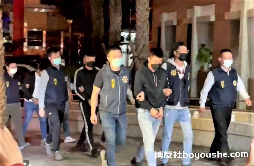 投资2580娱乐城遭破获 他曝:张敦量只是小咖「博弈不会瓦解」
投资2580娱乐城遭破获 他曝:张敦量只是小咖「博弈不会瓦解」