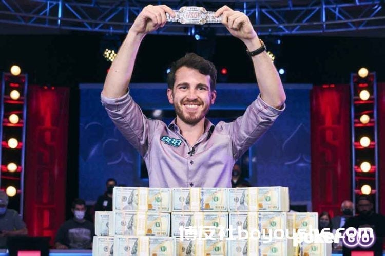 德国选手Koray Aldemir赢得2021年WSOP主赛事冠军拿下800万美元
德国选手Koray Aldemir赢得2021年WSOP主赛事冠军拿下800万美元