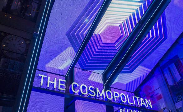 拉斯维加斯Cosmopolitan酒店员工获得2700万美元的意外奖金
拉斯维加斯Cosmopolitan酒店员工获得2700万美元的意外奖金