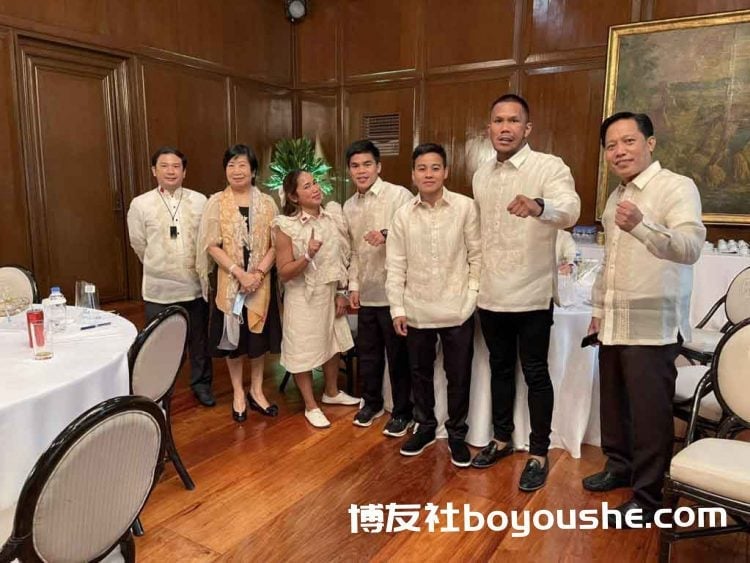 菲奥运选手将获PAGCOR奖励
菲奥运选手将获PAGCOR奖励